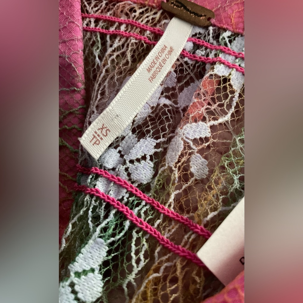 🛑🛑🛑FREE PEOPLE LACE TOP - Picture 7 of 8